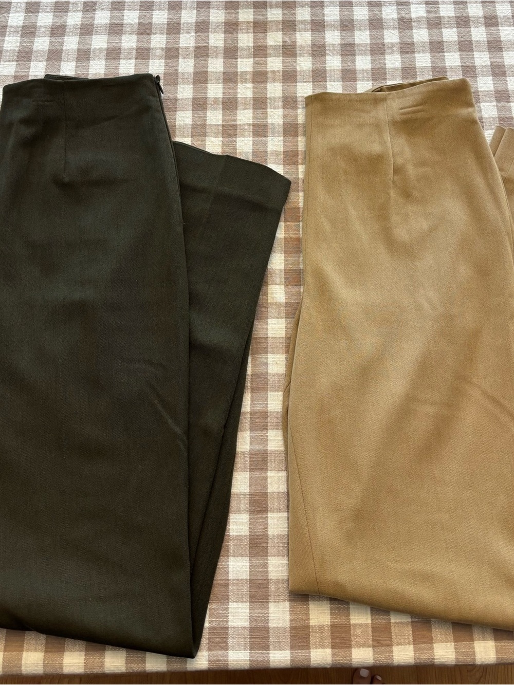 Virtue Straight Leg Slacks in Olive and Camel Size 10